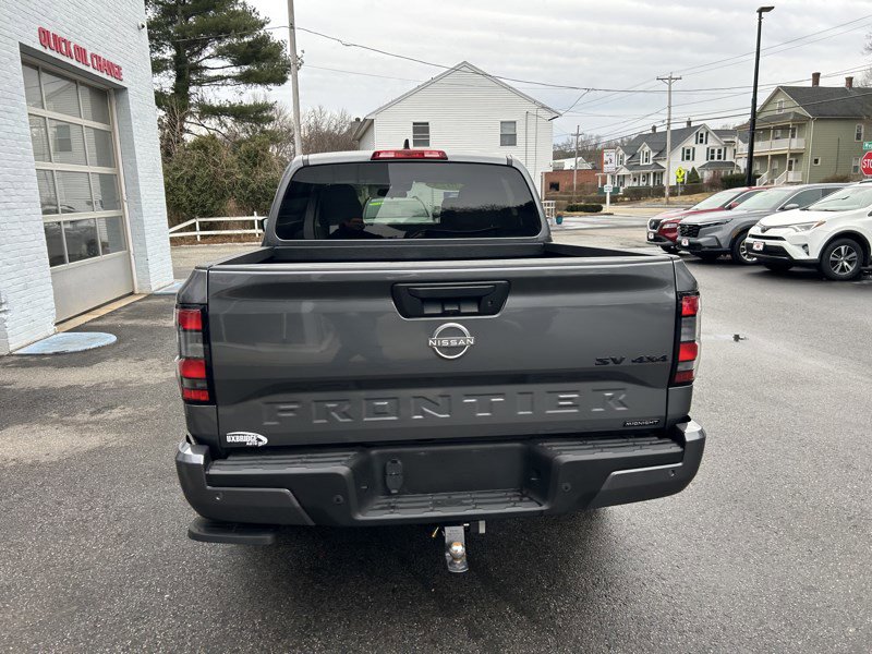 Used 2023 Nissan Frontier SV w/ Midnight Edition Package image 6