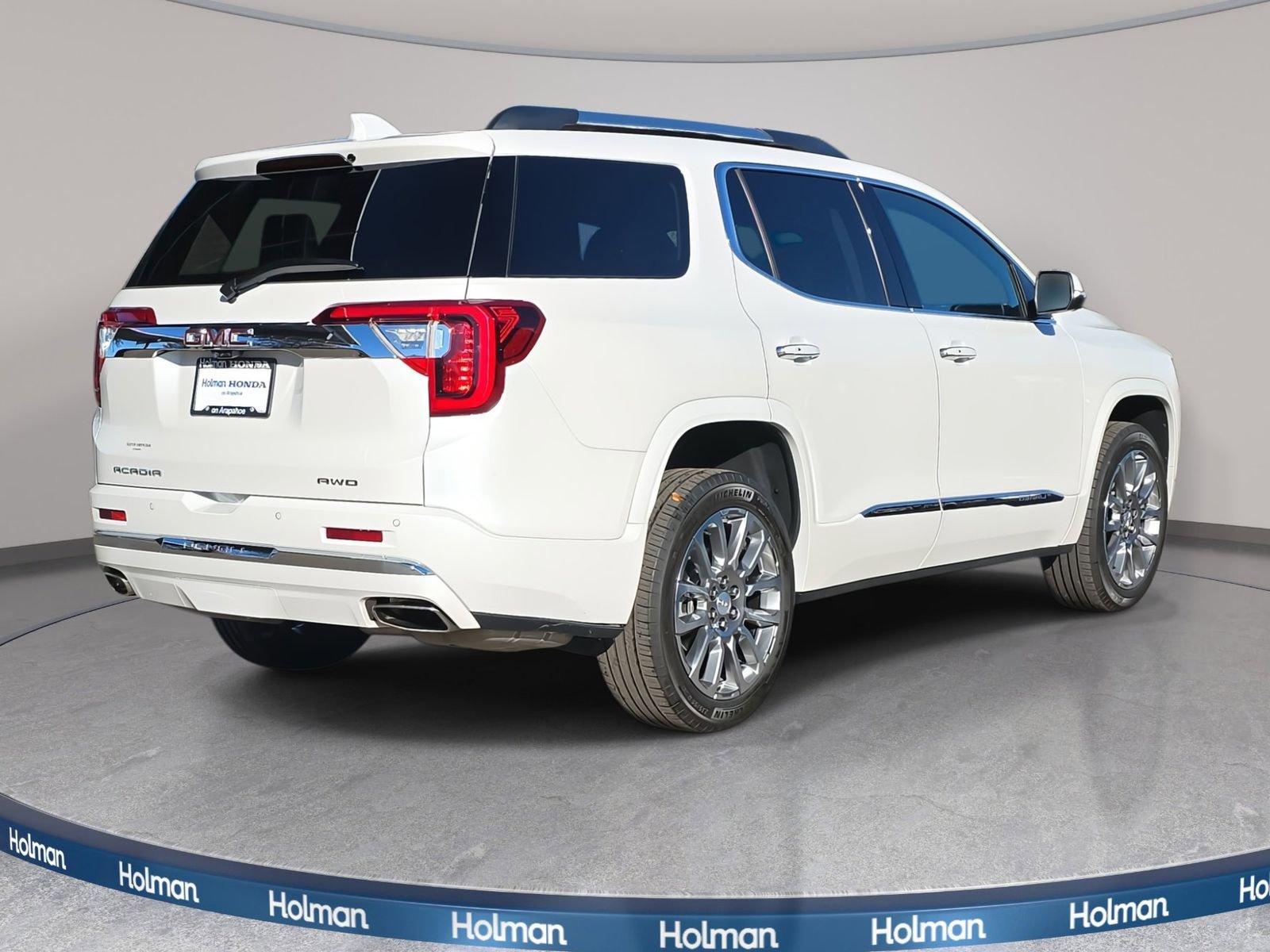 Used 2023 GMC Acadia Denali w/ Denali Technology Package image 7