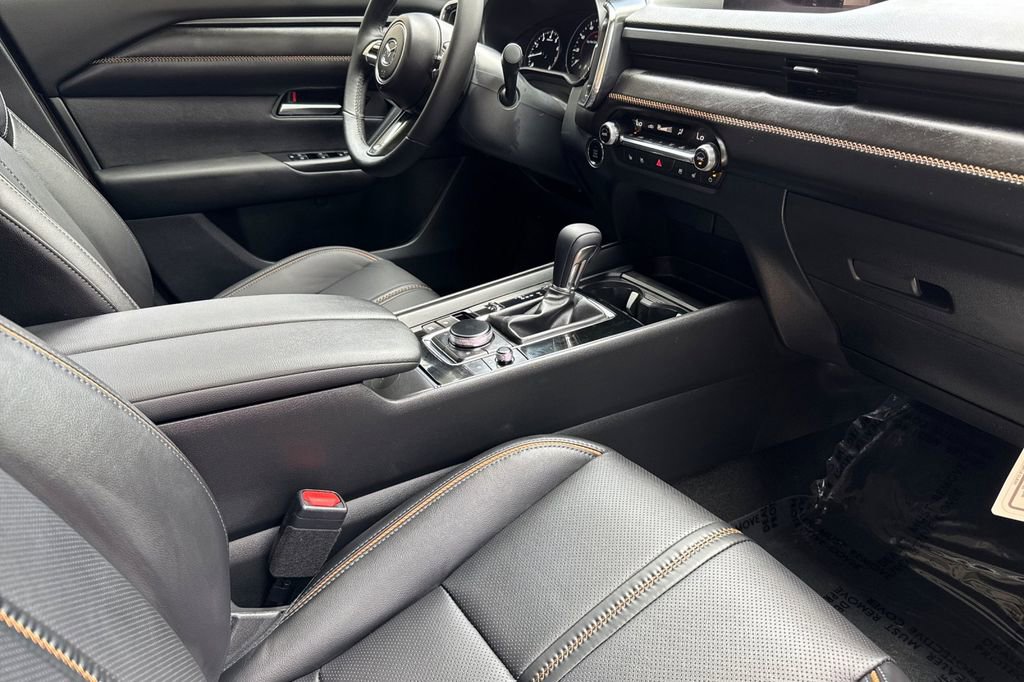 New 2025 MAZDA CX-50 AWD 2.5 S w/ Cargo Package image 14