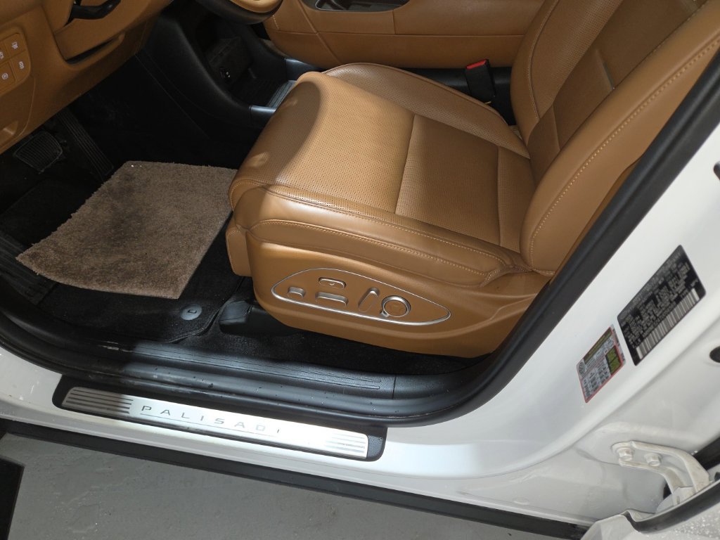 Used 2026 Hyundai Palisade Calligraphy AWD/4WD image 15