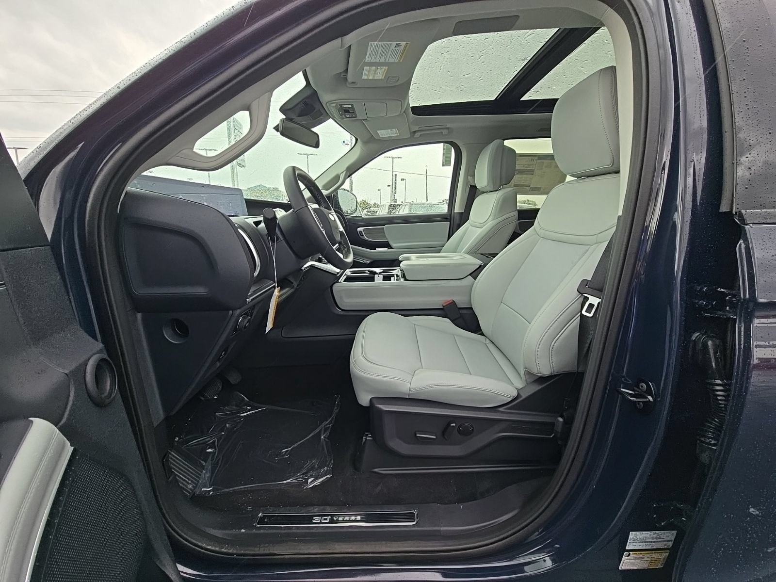 New 2027 Ford Expedition Platinum AWD/4WD image 11