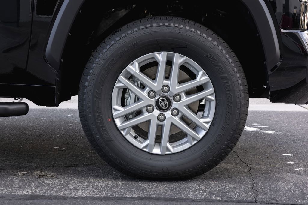 New 2026 Toyota Tundra SR5 image 4