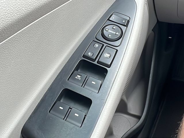 Used 2018 Hyundai Tucson SEL FWD image 18