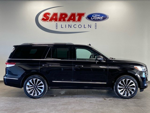 Certified 2024 Lincoln Navigator Reserve image 1