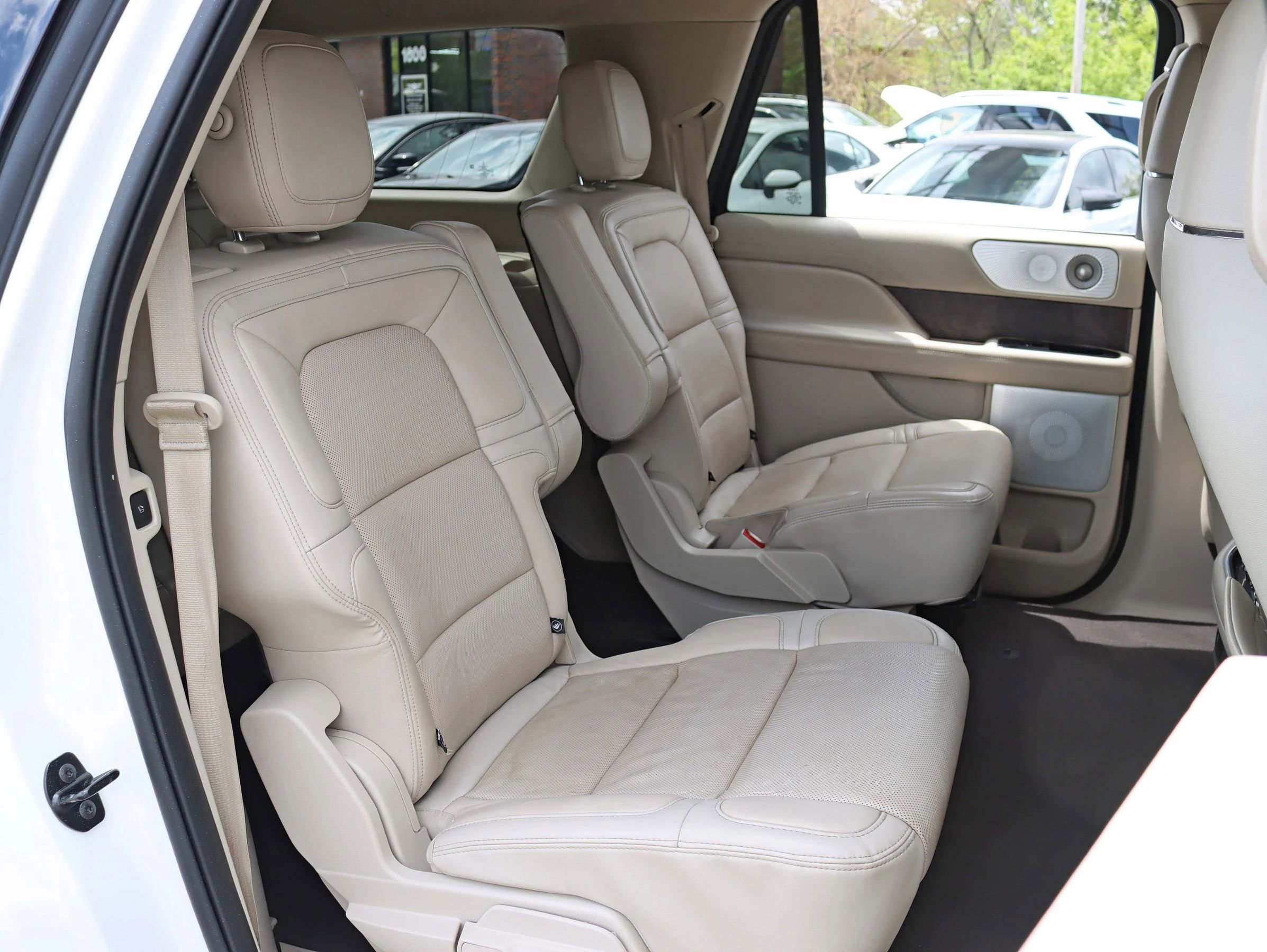 Used 2020 Lincoln Navigator L Reserve w/ Luxury Package AWD/4WD image 35
