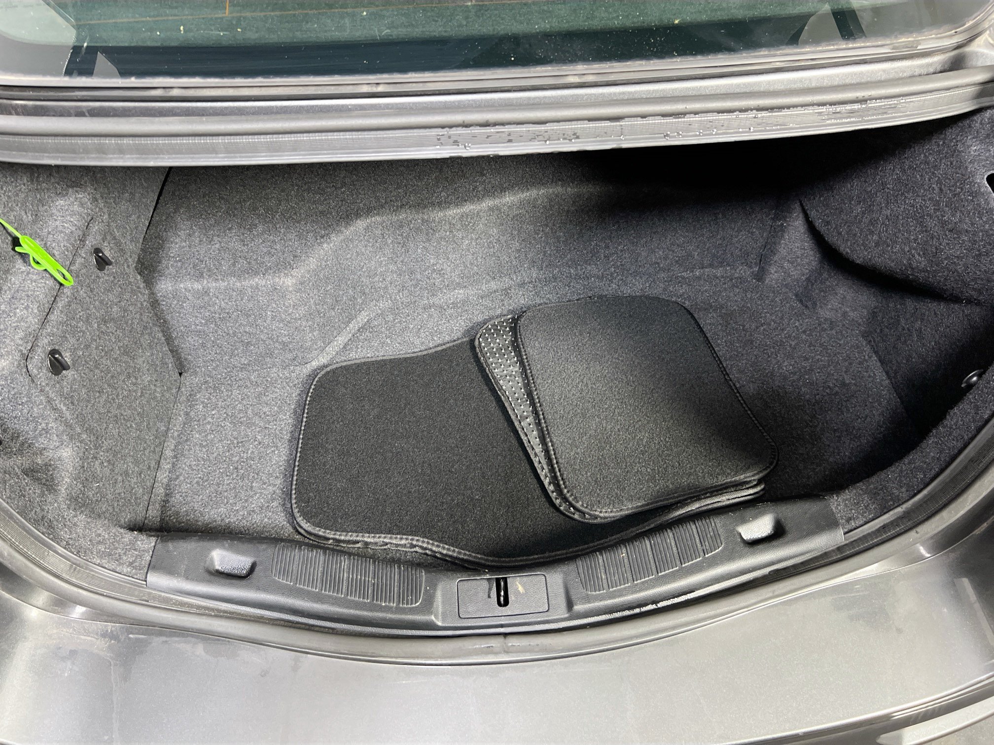 Used 2020 Ford Fusion SEL FWD image 26