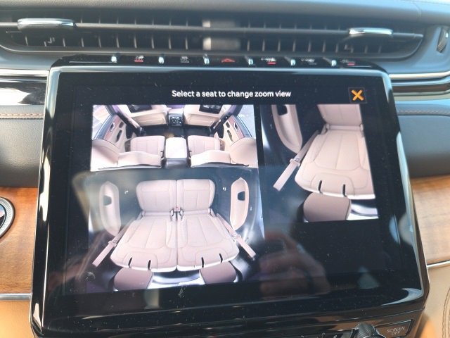 Used 2024 Jeep Grand Cherokee L Summit image 31