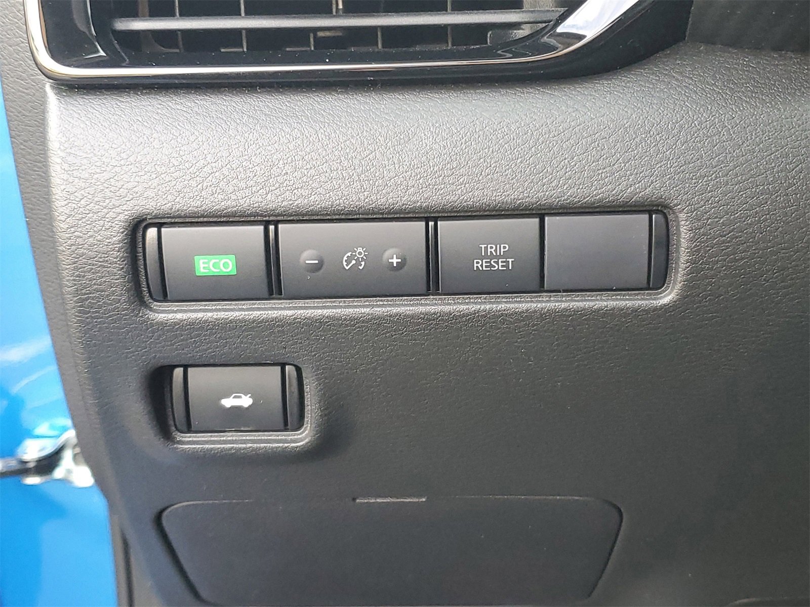 Used 2024 Nissan Sentra SV image 20