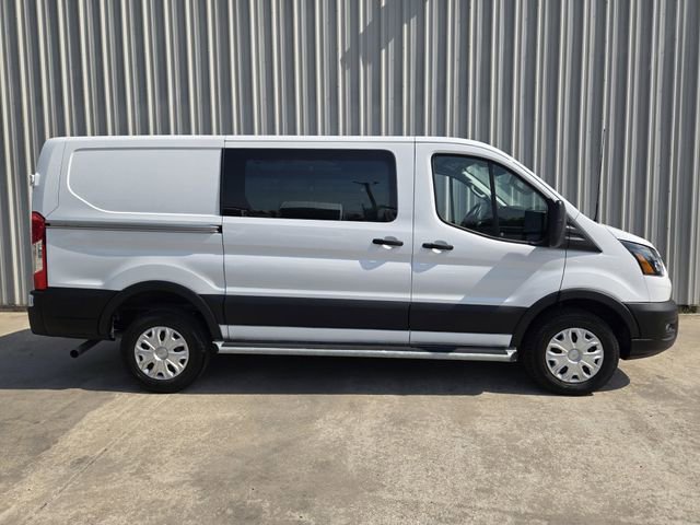Certified 2025 Ford Transit 250 Low Roof w/ Exterior Upgrade Package RWD image 7