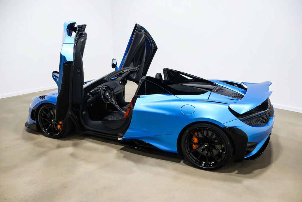 Used 2022 McLaren 765LT RWD image 26