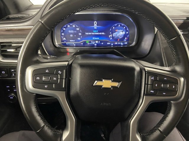 Used 2024 Chevrolet Suburban LT image 25