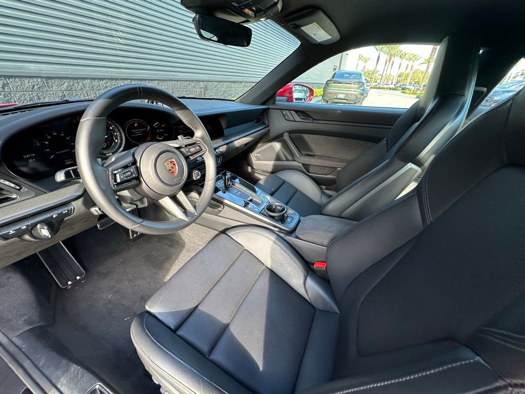 Certified 2024 Porsche 911 Carrera GTS image 4