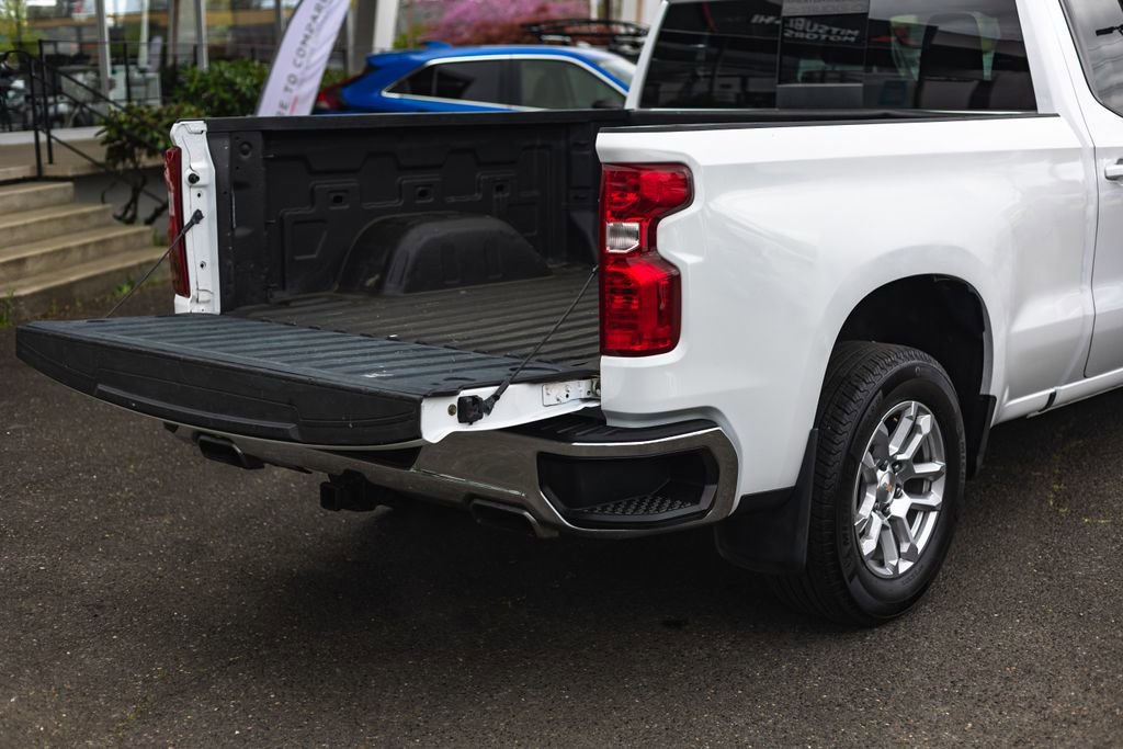 Used 2019 Chevrolet Silverado 1500 LT w/ True North Edition AWD/4WD image 11