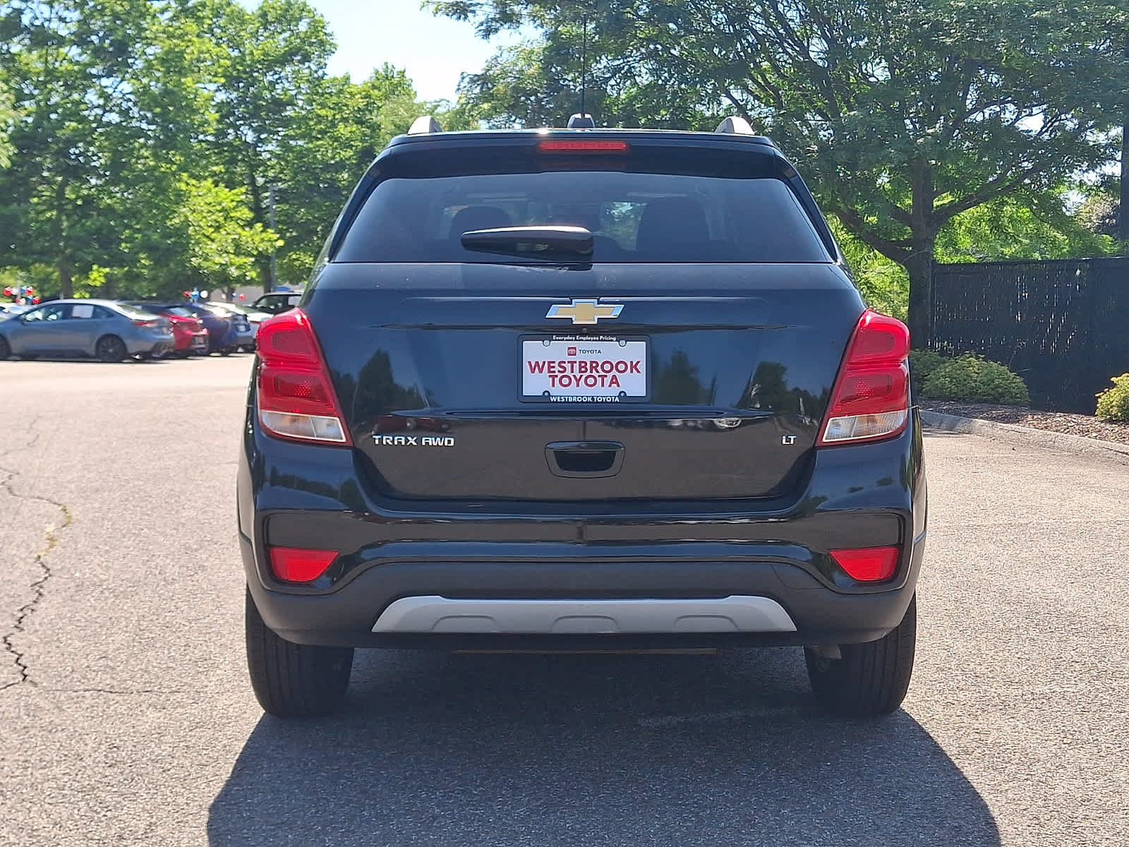 Used 2020 Chevrolet Trax LT w/ LT Convenience Package AWD/4WD image 6
