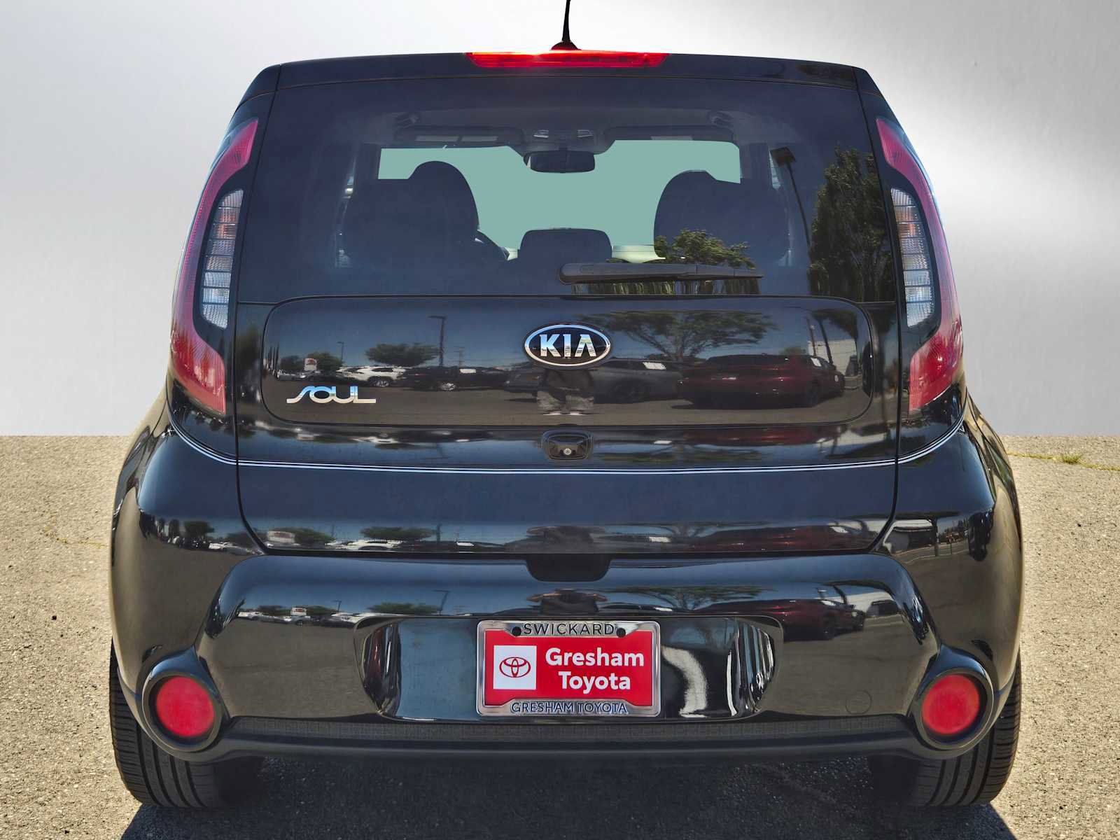 Used 2016 Kia Soul + w/ Audio Package FWD image 4