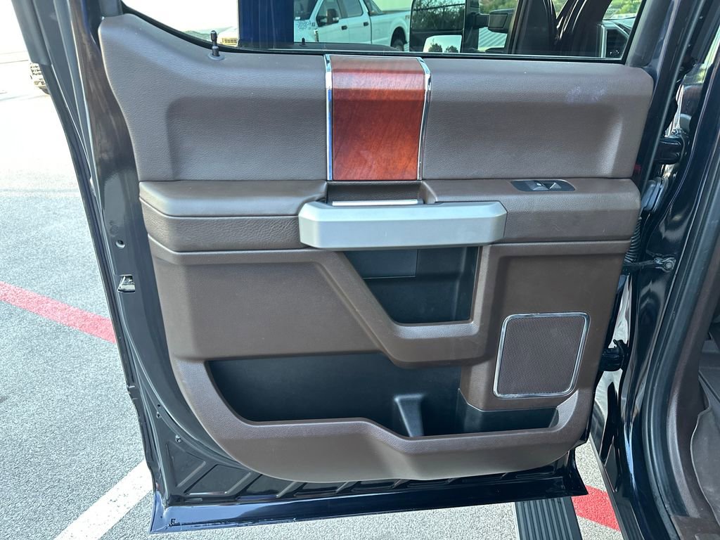 Used 2022 Ford F250 King Ranch w/ King Ranch Ultimate Package AWD/4WD image 34