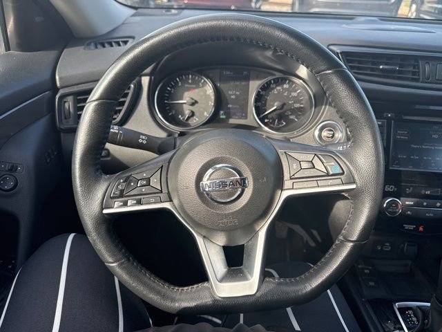 Used 2019 Nissan Rogue SV w/ Sun & Sound Touring Package AWD/4WD image 22