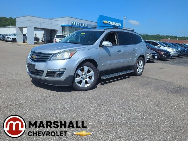 Used 2017 Chevrolet Traverse LT w/ Style and Technology Package
