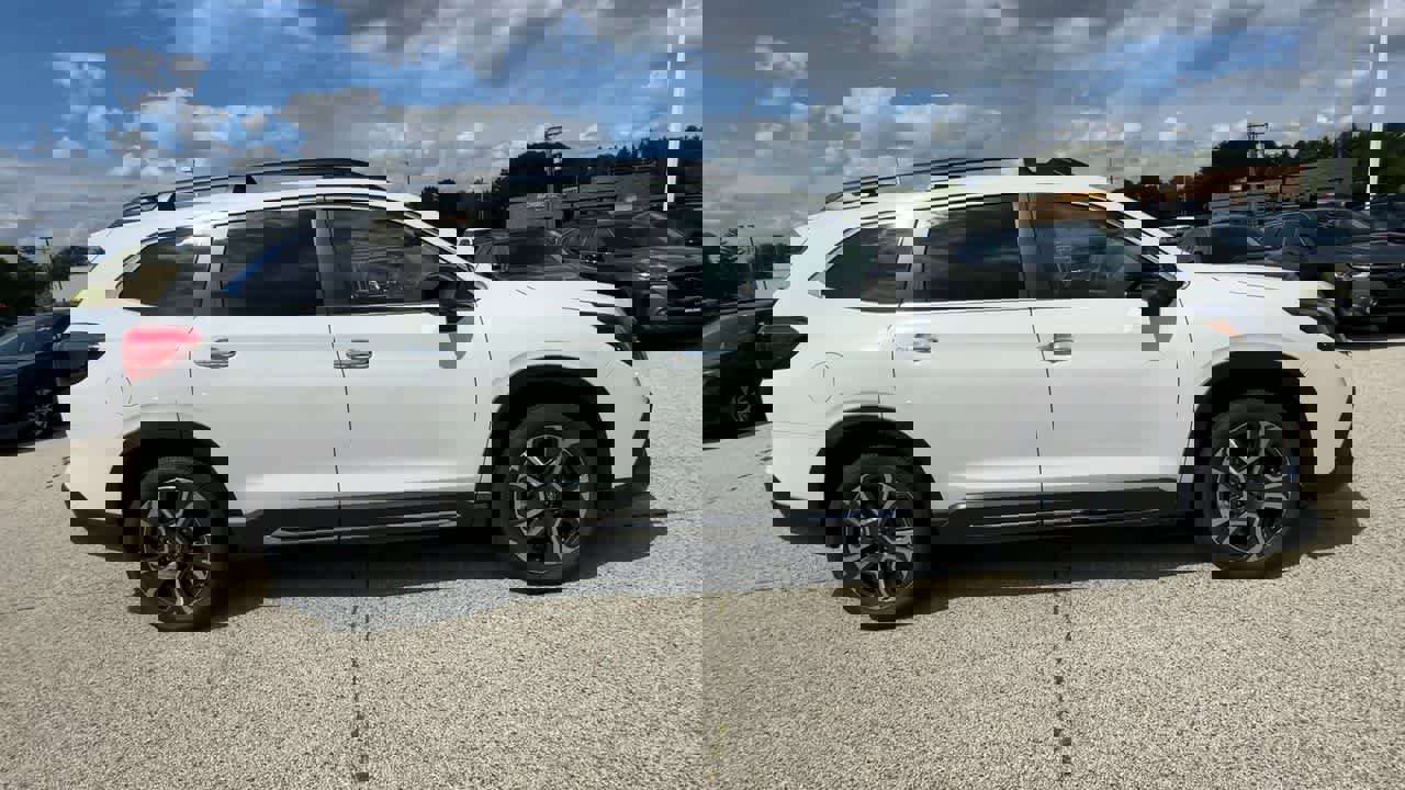 New 2025 Subaru Ascent Touring image 9