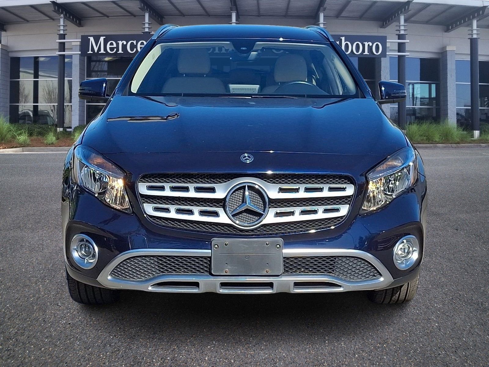 Used 2018 Mercedes-Benz GLA 250 4MATIC image 2