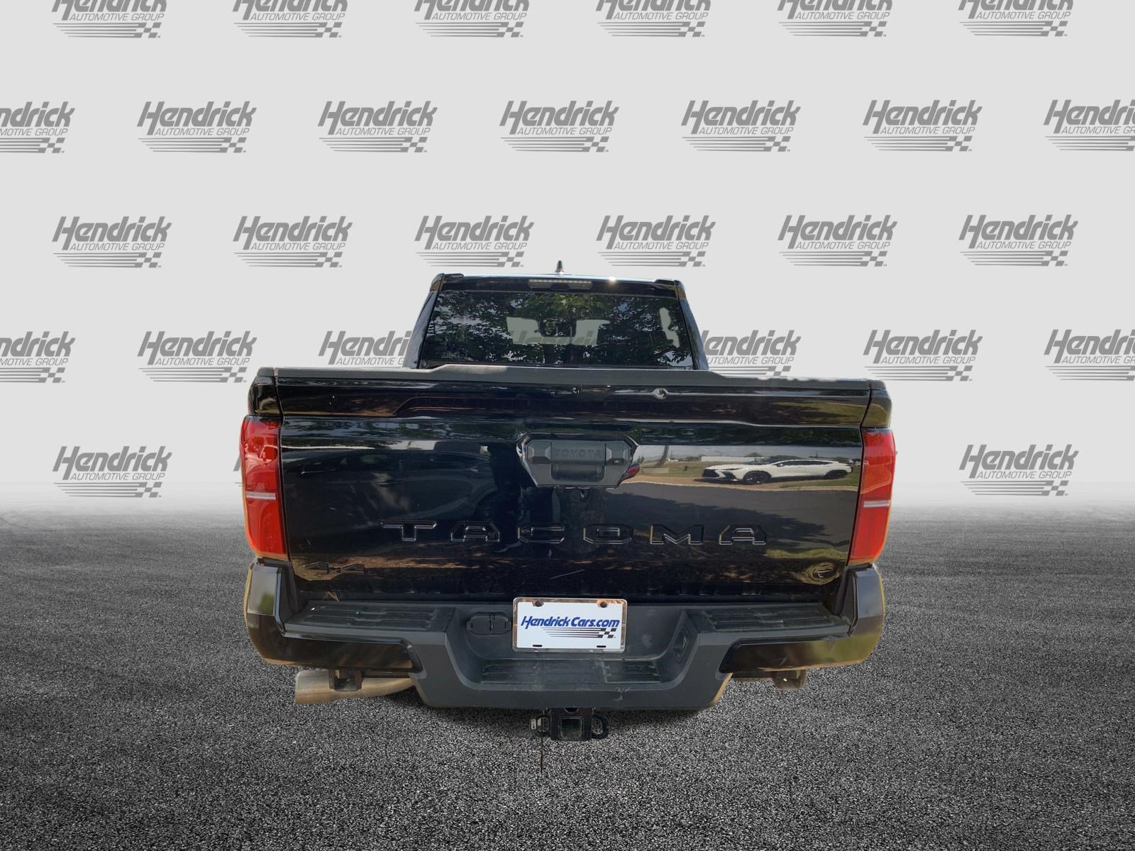 Used 2024 Toyota Tacoma TRD Off-Road AWD/4WD image 9