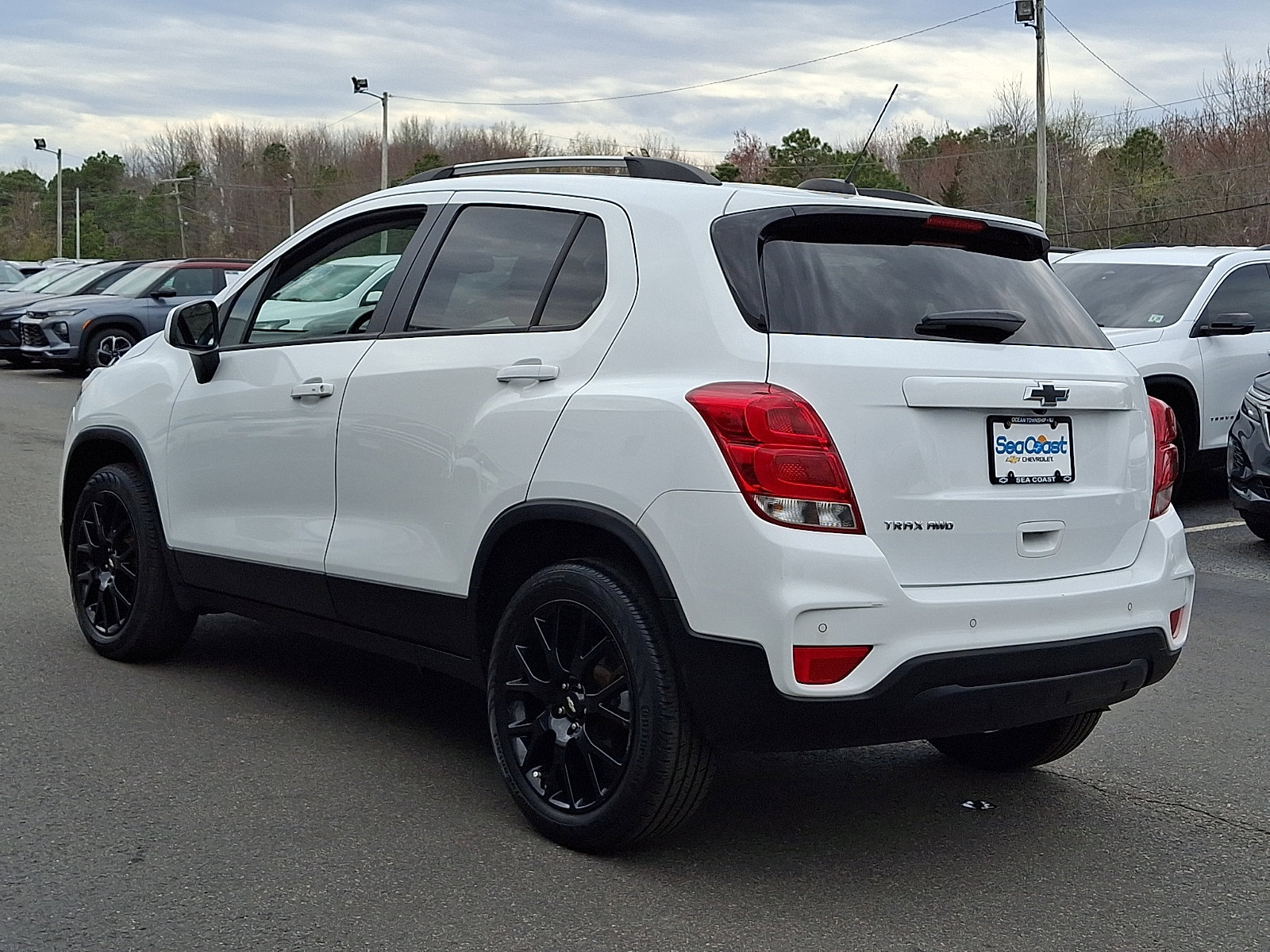 Used 2022 Chevrolet Trax LT w/ Driver Confidence Package image 5