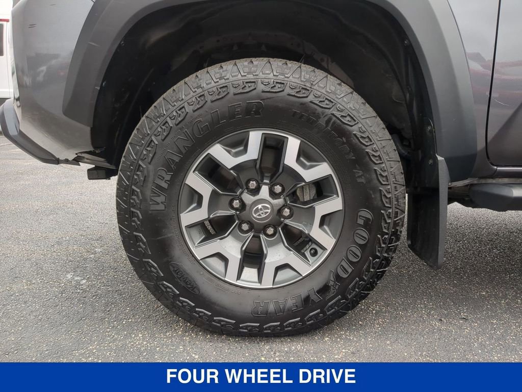 Used 2023 Toyota Tacoma TRD Off-Road AWD/4WD image 23