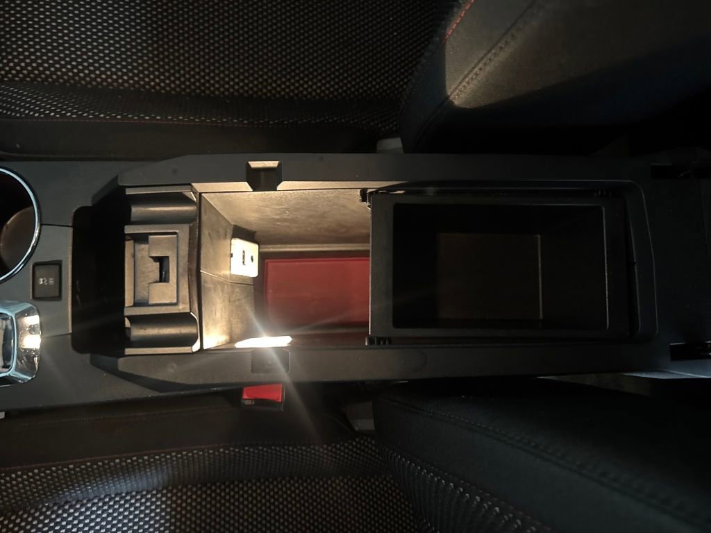 Used 2017 GMC Terrain SLE image 24