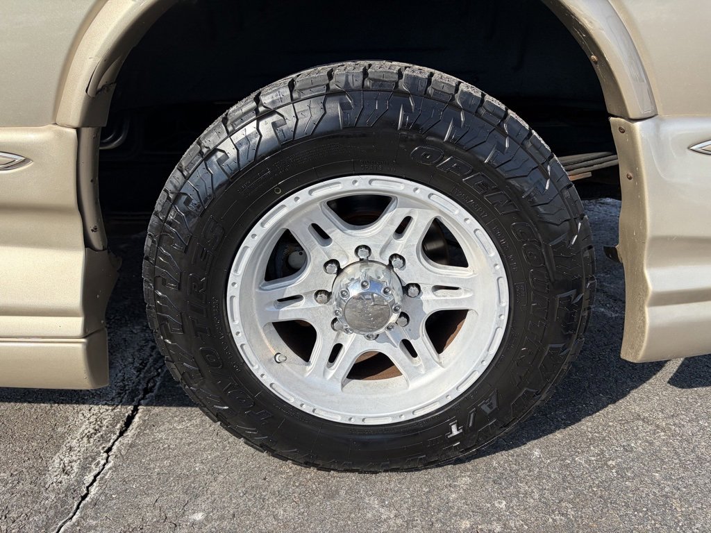 Used 2008 GMC Savana 2500 Extended Passenger w/ Preferred Equipment Group image 25