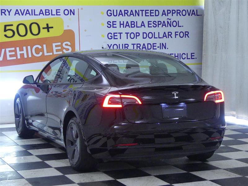 Used 2023 Tesla Model 3 Standard Range RWD image 4