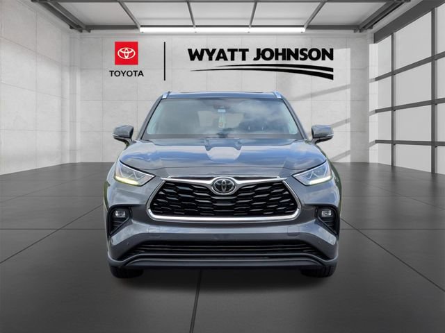 Used 2020 Toyota Highlander Limited AWD/4WD image 8