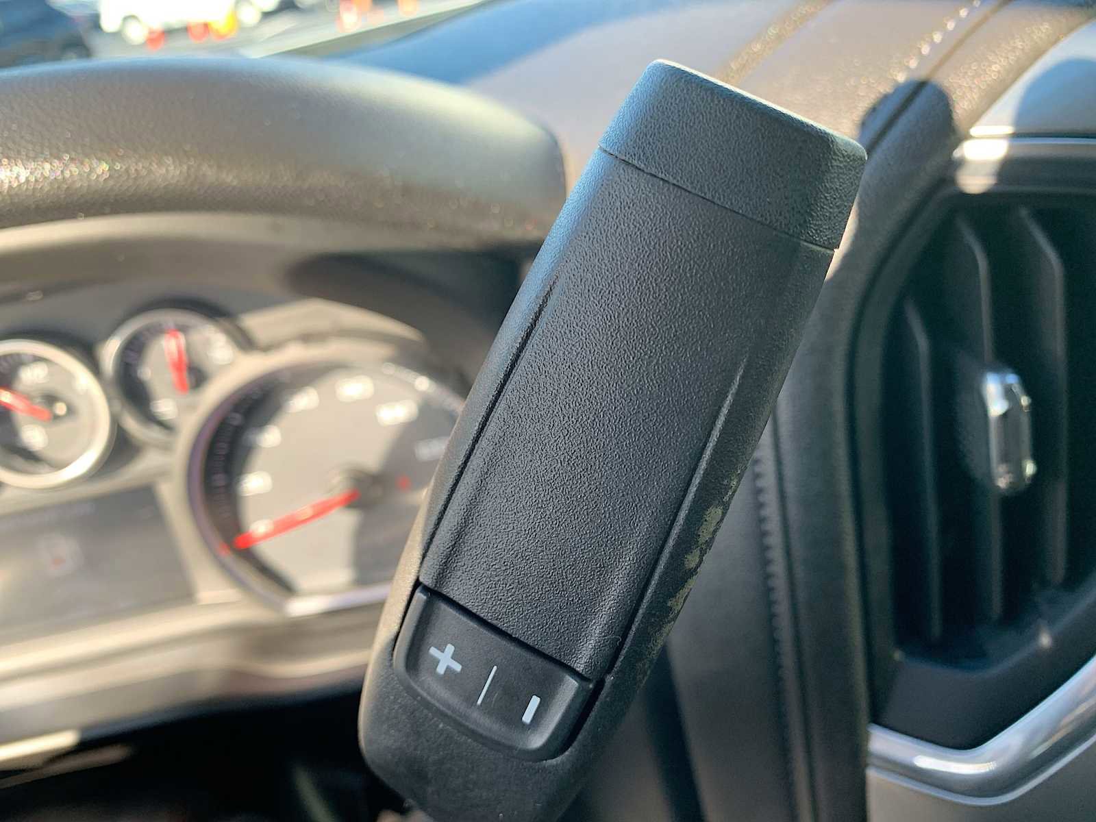 Used 2019 Chevrolet Silverado 1500 LT w/ All-Star Edition image 15