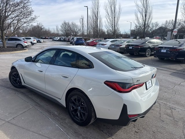 Used 2023 BMW i4 eDrive35 w/ Premium Package image 5