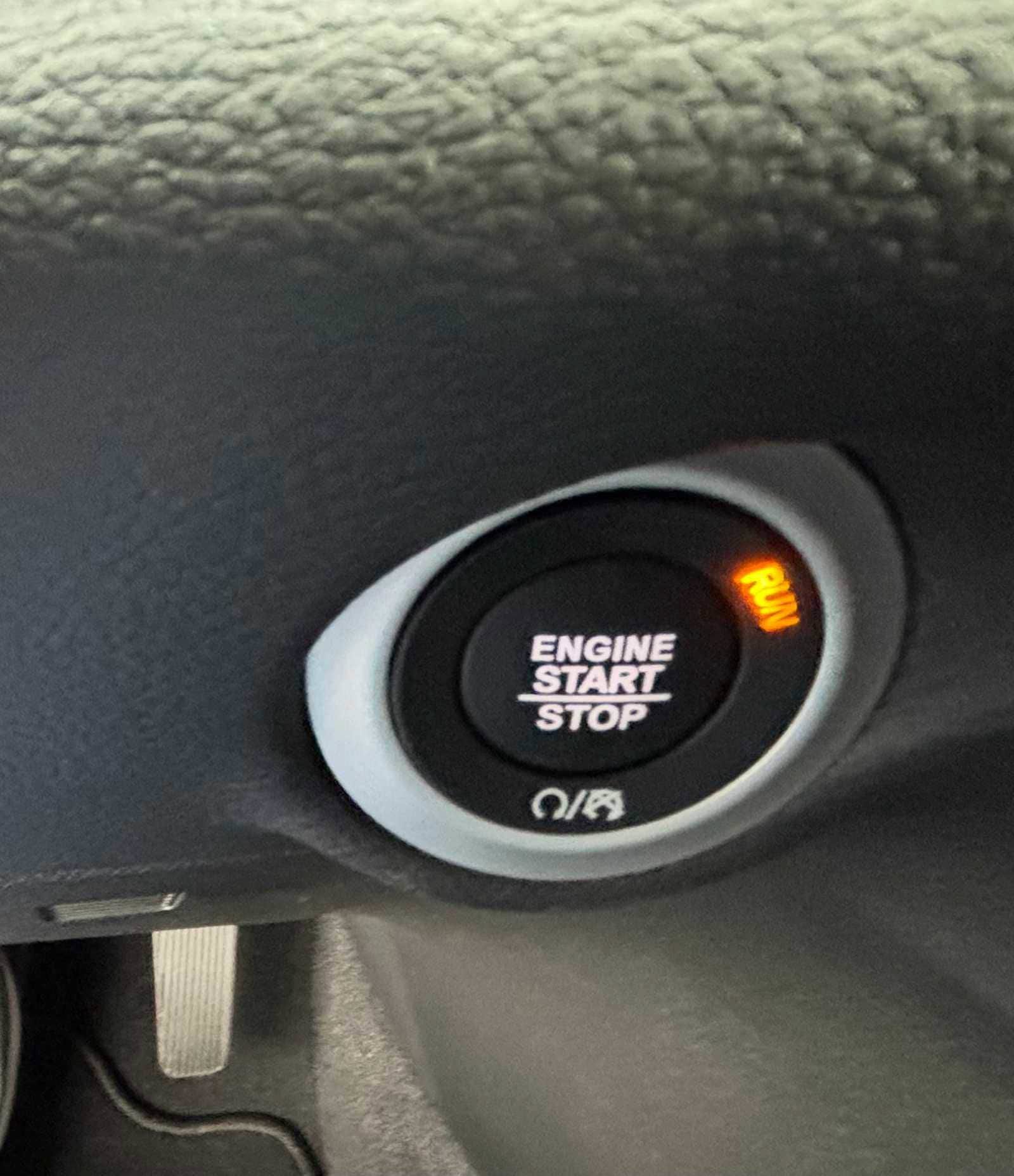 New 2026 Chrysler Pacifica Select FWD image 28