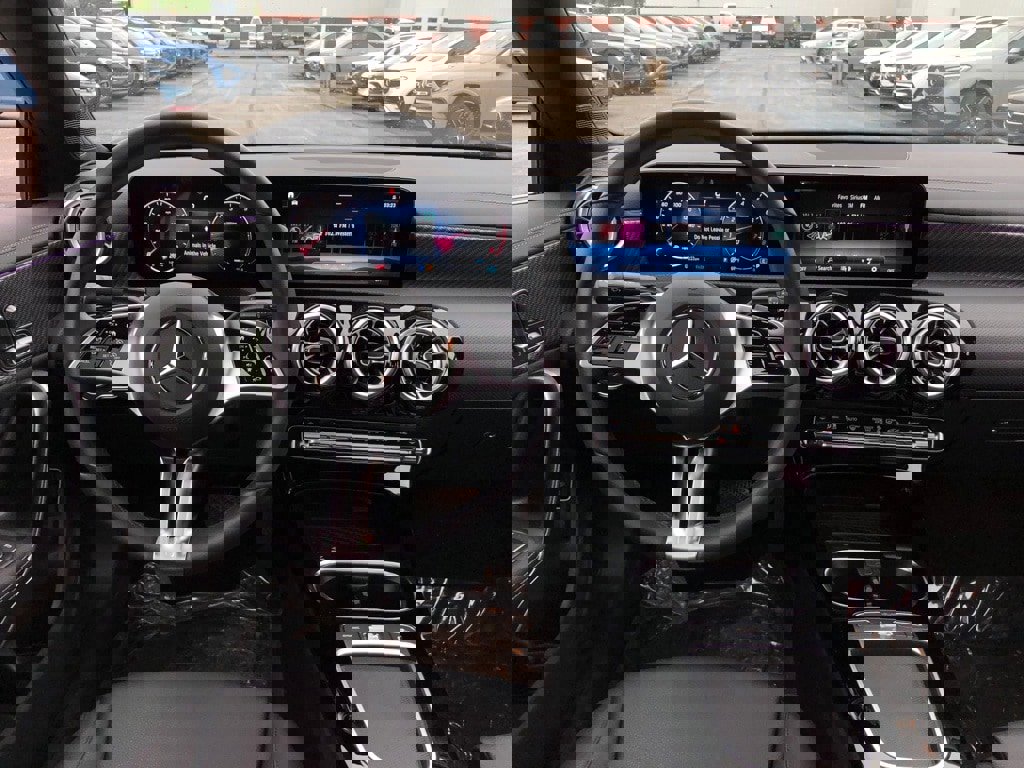 New 2025 Mercedes-Benz CLA 250 4MATIC image 16