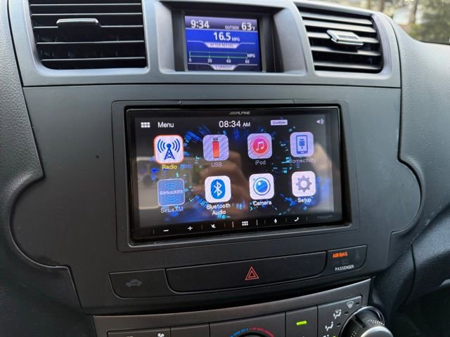 Used 2012 Toyota Highlander SE w/ Tow Pkg AWD/4WD image 20