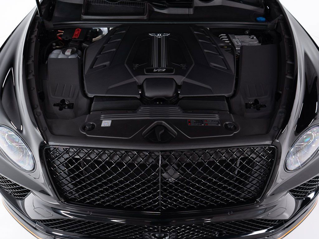 Certified 2025 Bentley Bentayga image 48