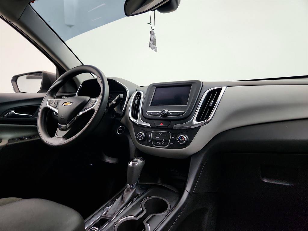 Used 2020 Chevrolet Equinox LS w/ LPO, Floor Liner Package FWD image 24