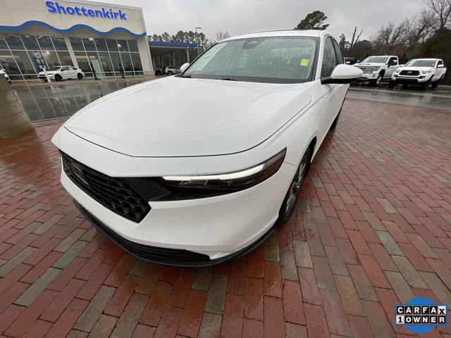 Certified 2024 Honda Accord EX image 27