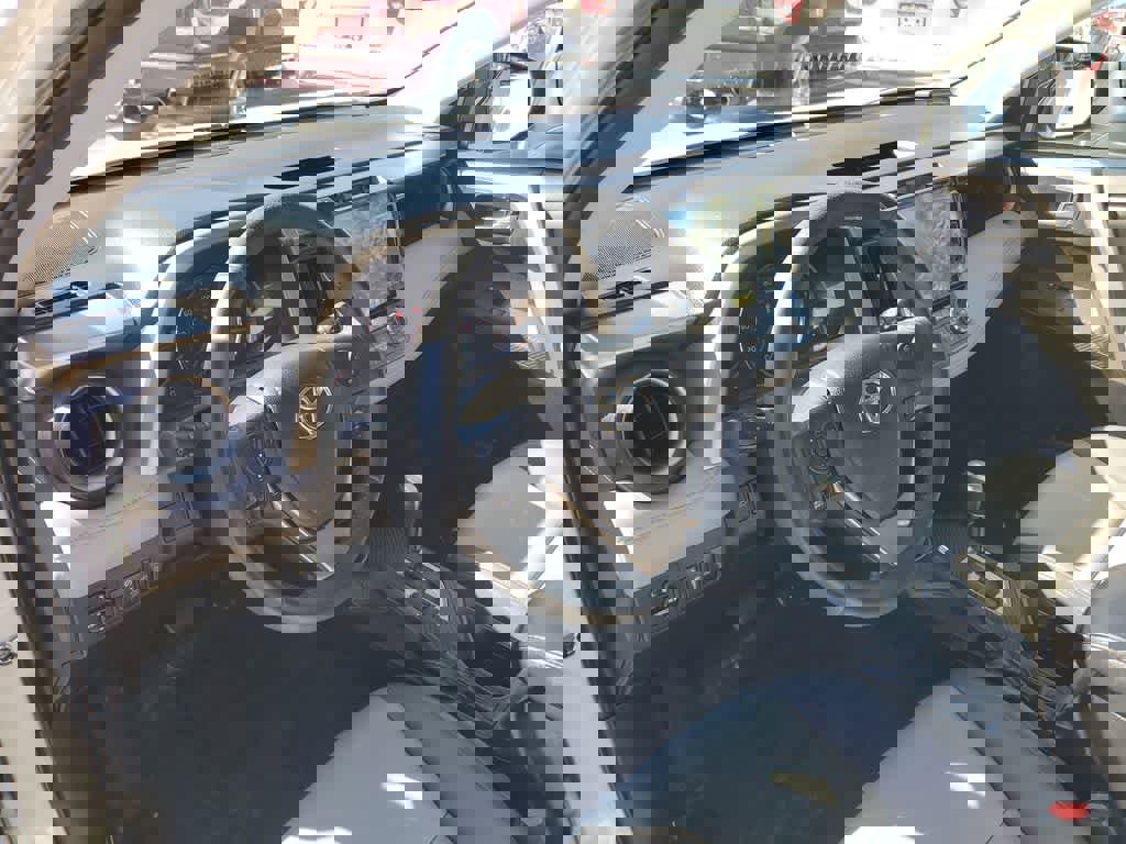 Used 2015 Toyota RAV4 Limited w/ Technology Package image 22