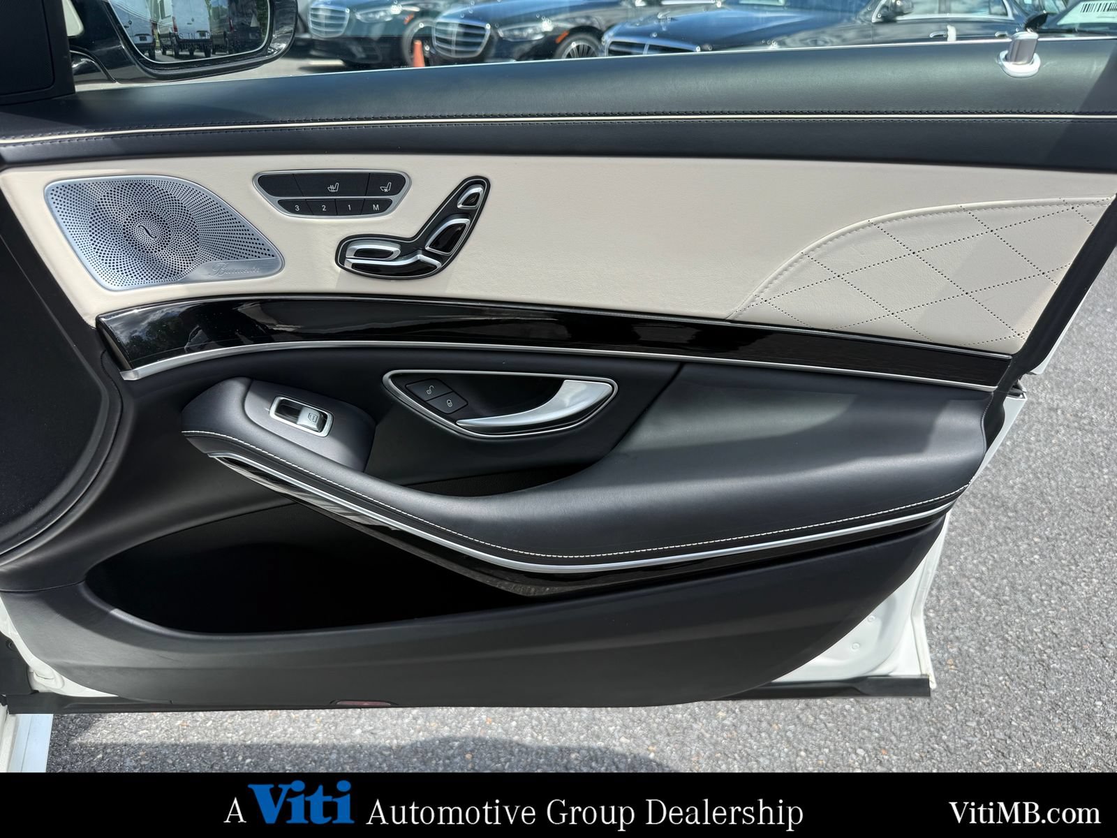 Used 2019 Mercedes-Benz S 560 4MATIC Sedan image 30