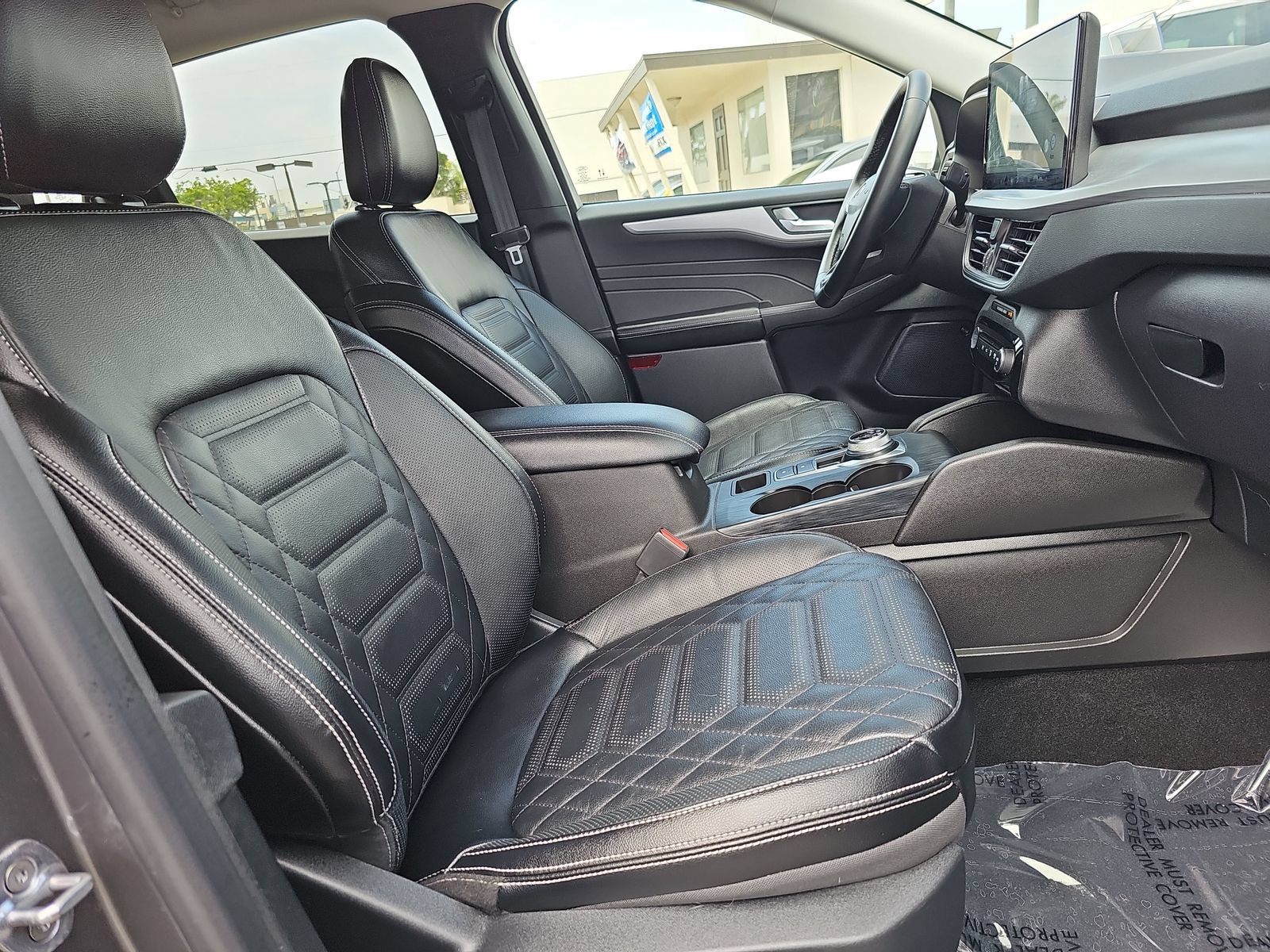 Used 2024 Ford Escape Platinum w/ Premium Technology Package AWD/4WD image 10