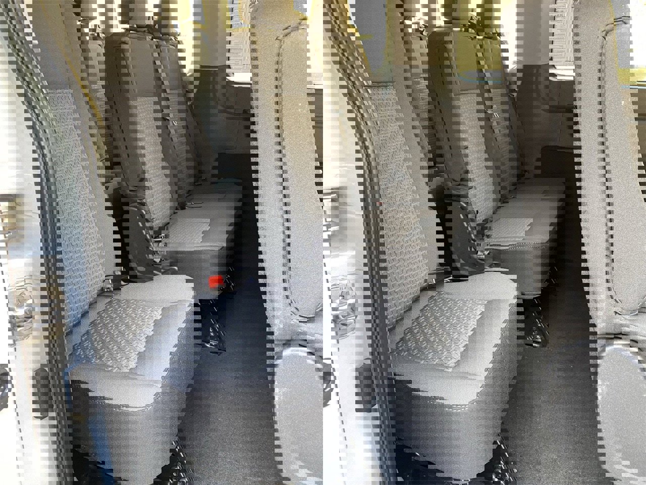 Used 2023 Ford Transit 350 XLT image 12