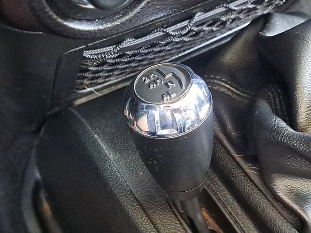 Used 2017 Jeep Wrangler Unlimited Sahara image 24