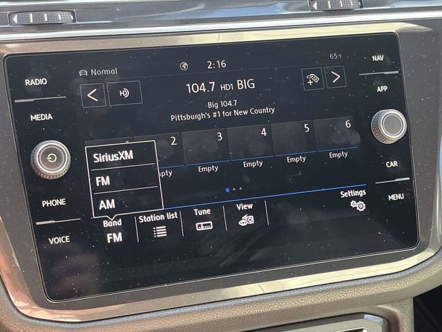 Used 2020 Volkswagen Tiguan SEL Premium R-Line w/ 3rd Row Seat Package image 22