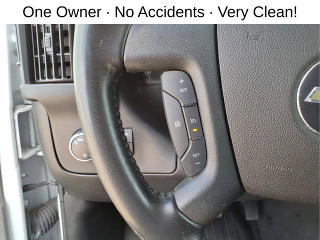 Used 2021 Chevrolet Express 3500 w/ Driver Convenience Package RWD image 16