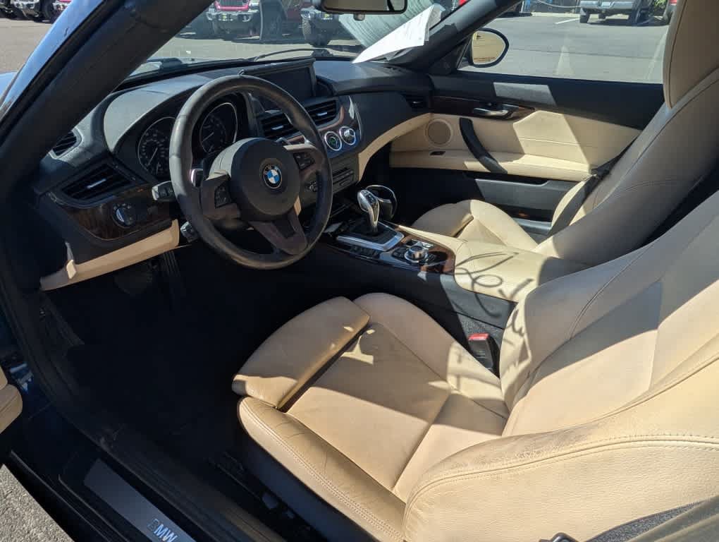 Used 2013 BMW Z4 sDrive35i RWD image 7