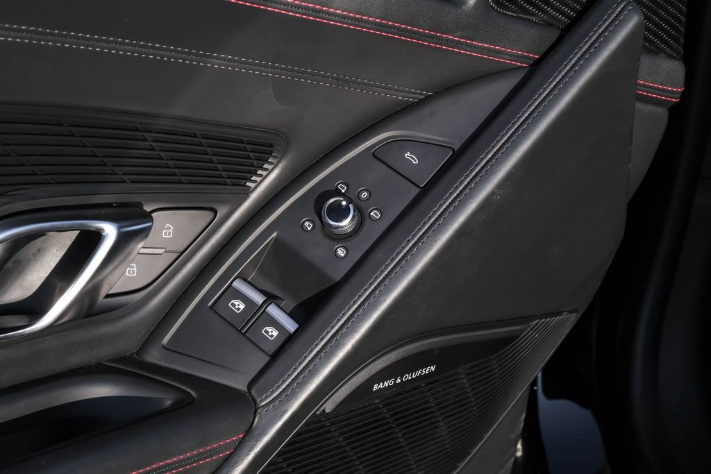 Used 2018 Audi R8 V10 plus image 37