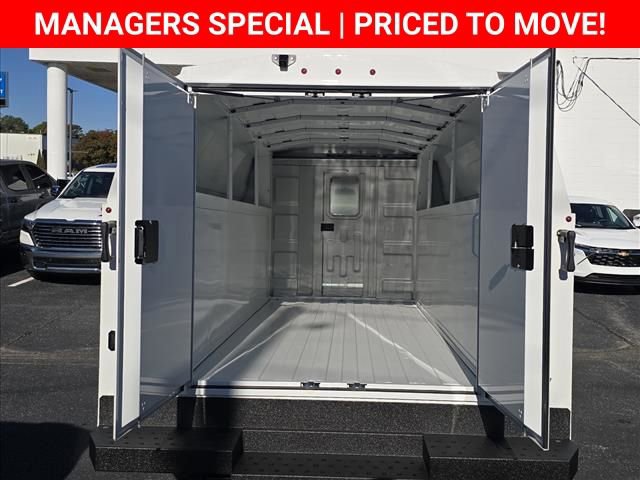 New 2025 Chevrolet Express 3500 w/ Power Convenience Package image 19