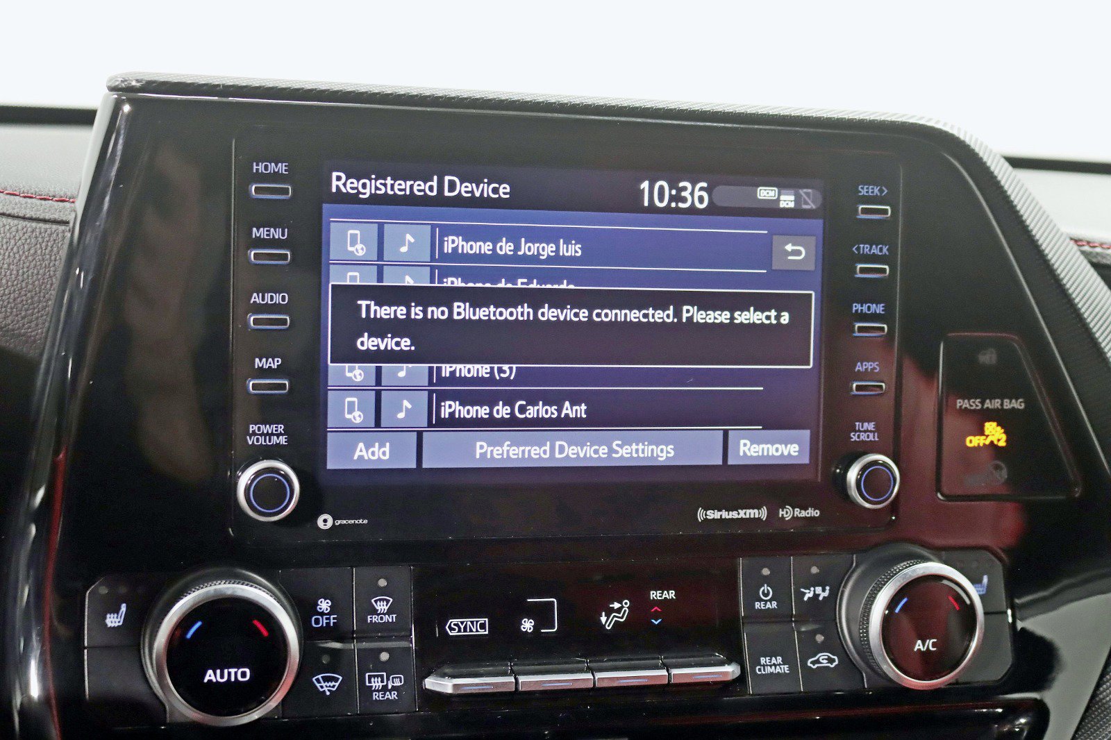 Used 2021 Toyota Highlander XSE AWD/4WD image 23